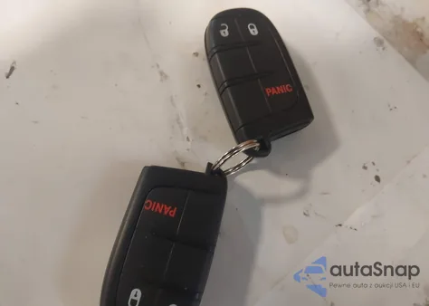 2019 Dodge Journey Crossroad z USA, uszkodzony, nr VIN 3C4PDCGG5KT693631